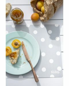 lola-placemat-grijs-wit-stippen-afwasbaar-speels